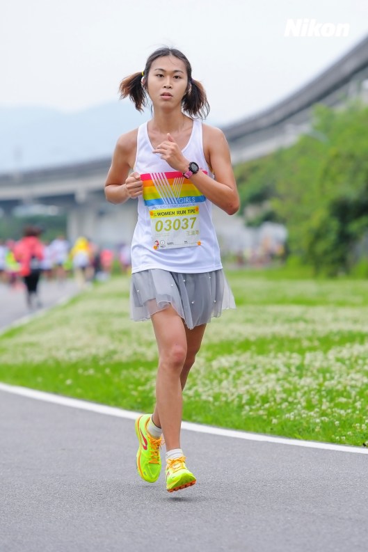 2048_E8989204-F83D-B2B7-F809-7FD4A5C250D5