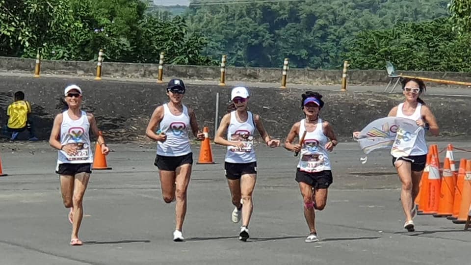 V-Girls太陽隊一起完賽！